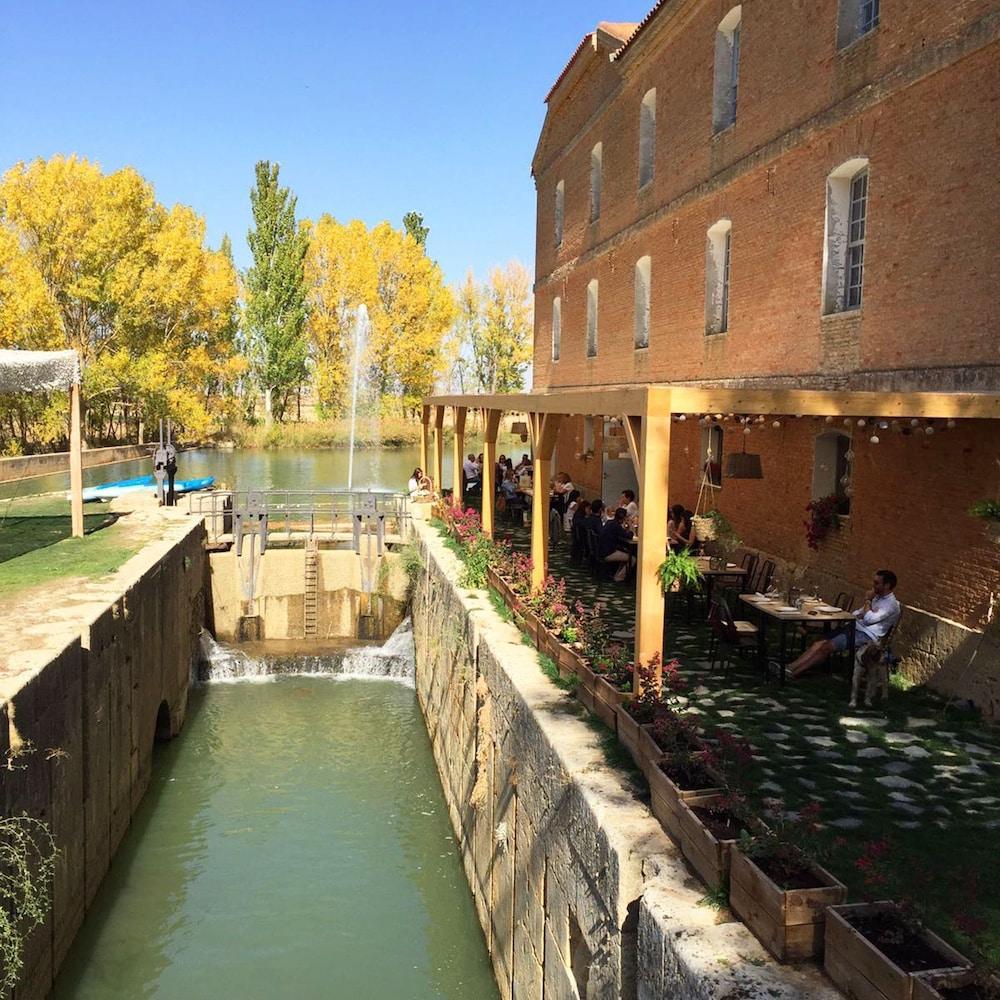 La Fabrica Del Canal (Adults Only) Abarca Εξωτερικό φωτογραφία